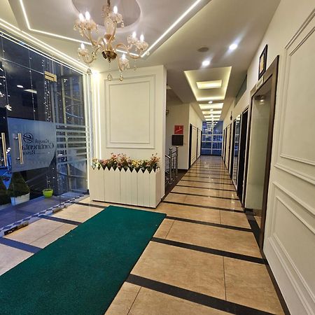 Hotel Kasauli View !! Balcony Rooms ! Terrace ! Restaurant ! Main Highway ! Garden !! Exterior photo